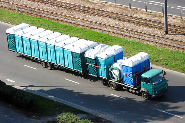 Portable Toilet Options We Offer in Beecher, MI